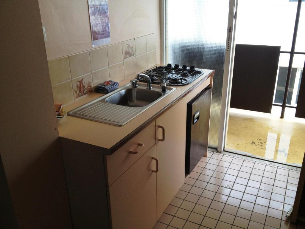 City Beach Motel Wollongong Zimmer foto